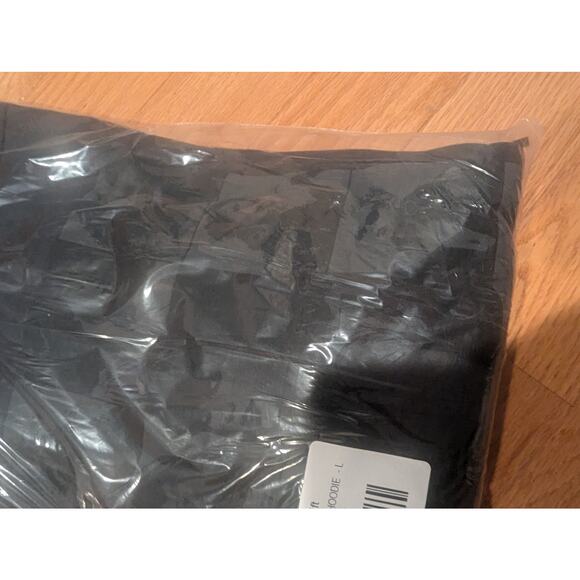 Taylor Swift Hoodie Size L Eras Tour US Dates Sealed Swiftie Merch Black NWT - Picture 6 of 9
